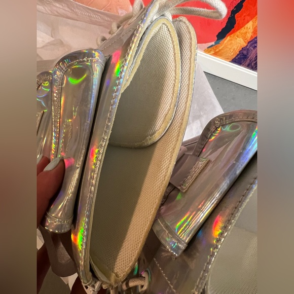 SILVER HOLOGRAM DUNE DESERT PLATFORM BOOTS by Y.R.U. - Picture 9 of 9